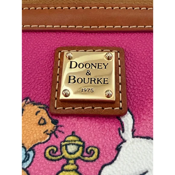 The Aristocats Wristlet Disney x Dooney & Bourke Rare - Picture 5 of 6